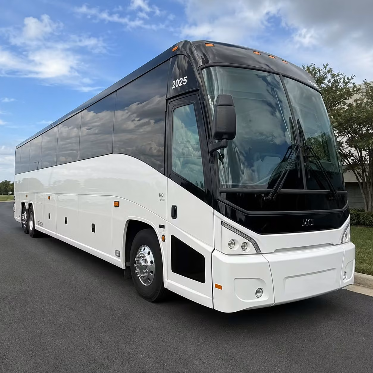 extramile arena concert shuttle bus rentals in boise