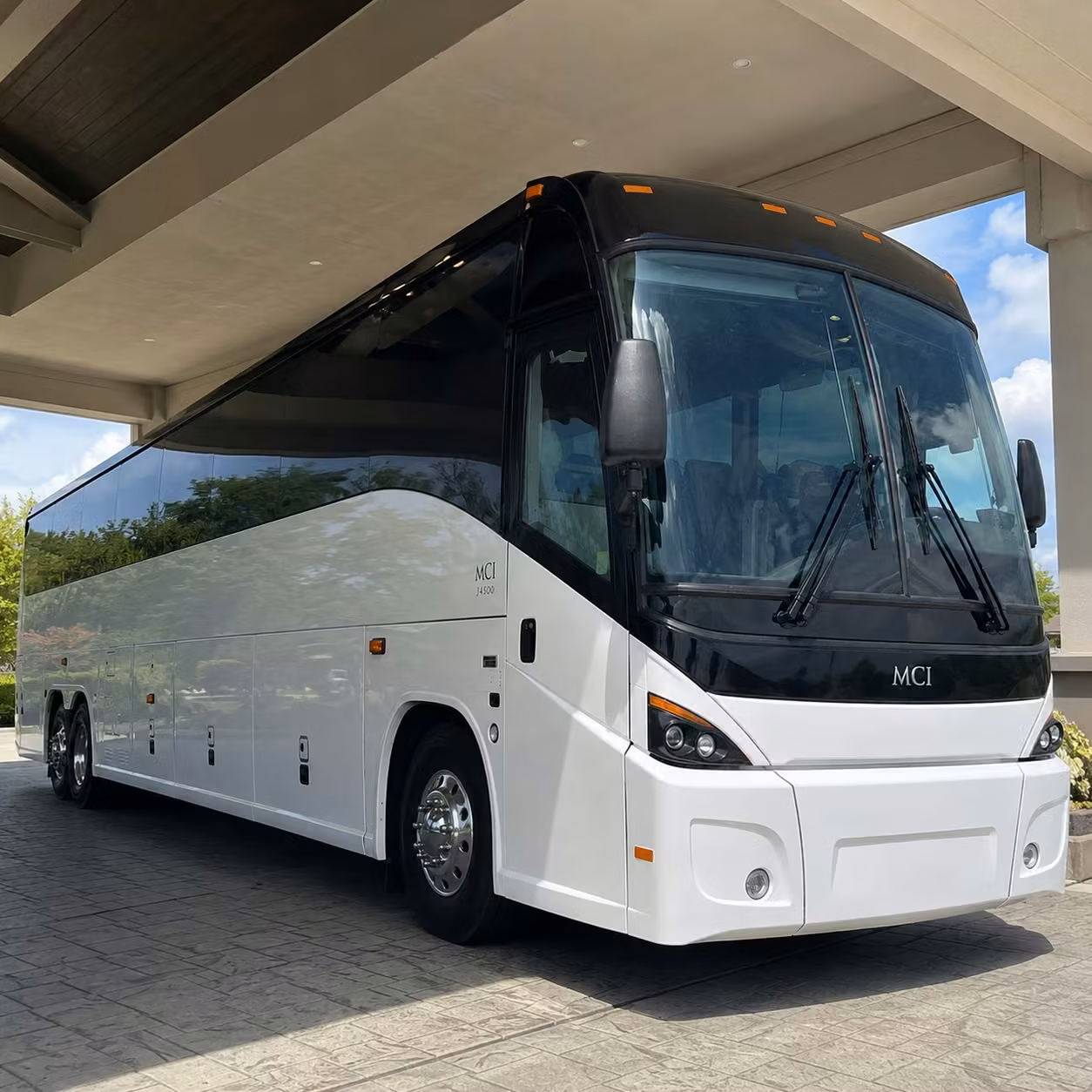 wedding party and guest shuttle transfers to and from boi